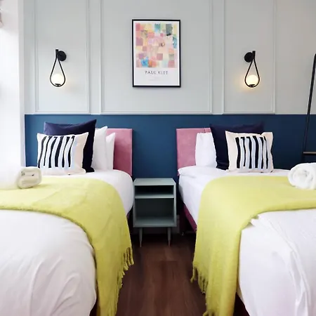 Apartment Chic With Parking And Wifi *